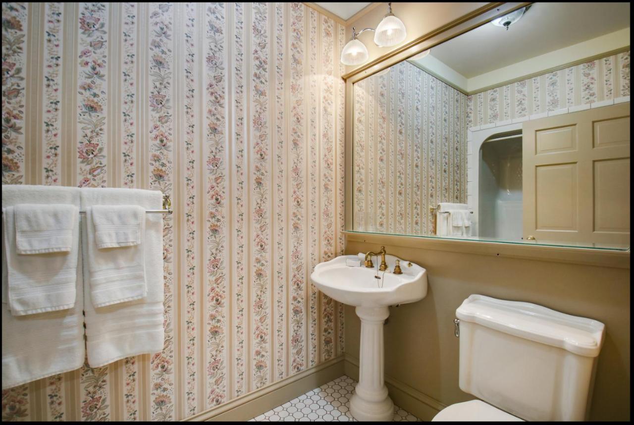 Carnegie Hall Boutique Hotel Ladysmith Eksteriør bilde