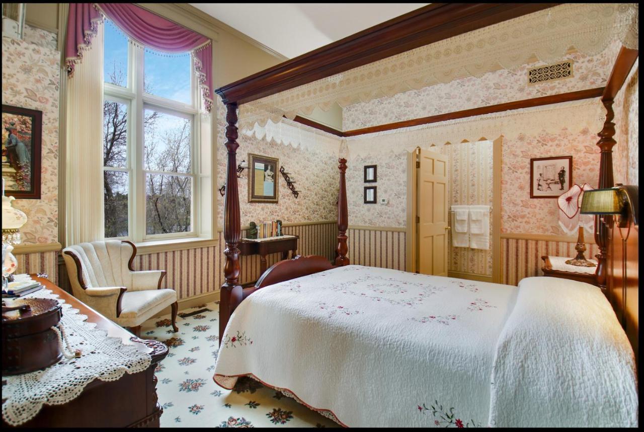 Carnegie Hall Boutique Hotel Ladysmith Eksteriør bilde