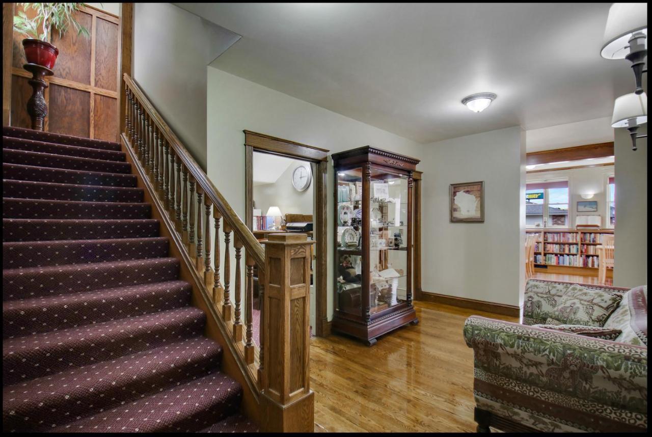 Carnegie Hall Boutique Hotel Ladysmith Eksteriør bilde