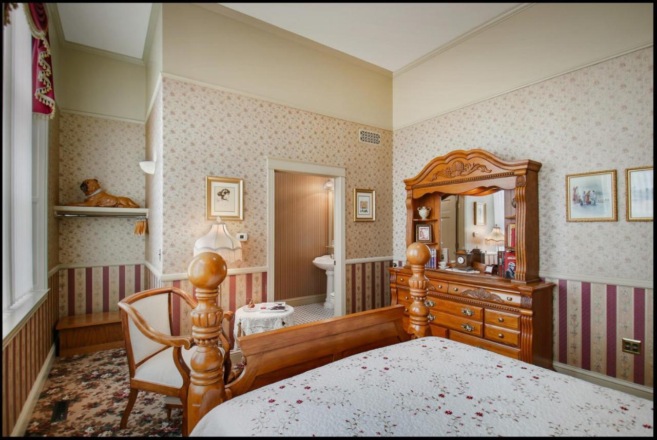 Carnegie Hall Boutique Hotel Ladysmith Eksteriør bilde